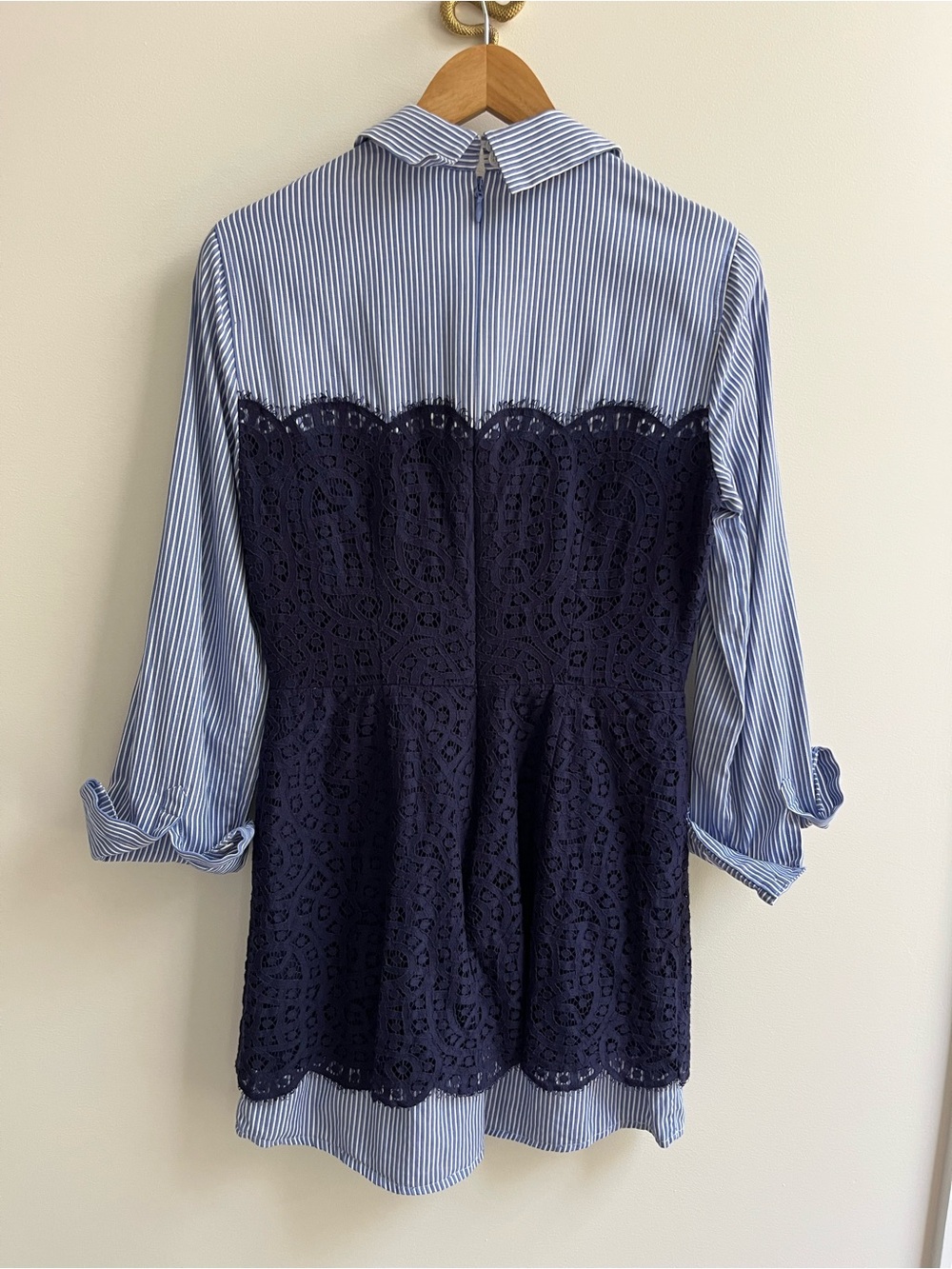 BCBGMaxazria Kaylin Blue Striped Lace Overlay Shirt Dress 8 - Picture 2 of 6